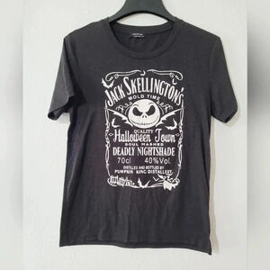 Jack skellington t-shirt size Medium
